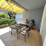 Summertime Beach Apt * Split