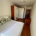 Summertime Beach Apt Apartment