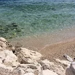 Summertime Beach Apt Apartment